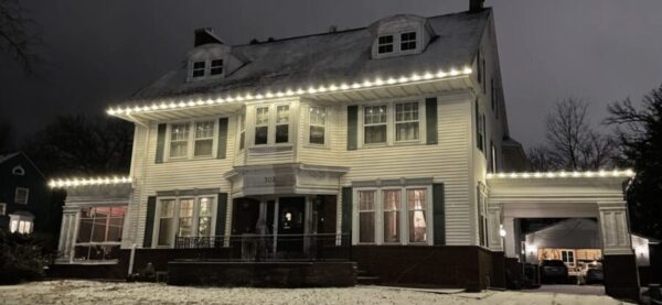 Hassle-Free Christmas Light Installation in Cedar Rapids, Marion, Iowa City & Surrounding Areas